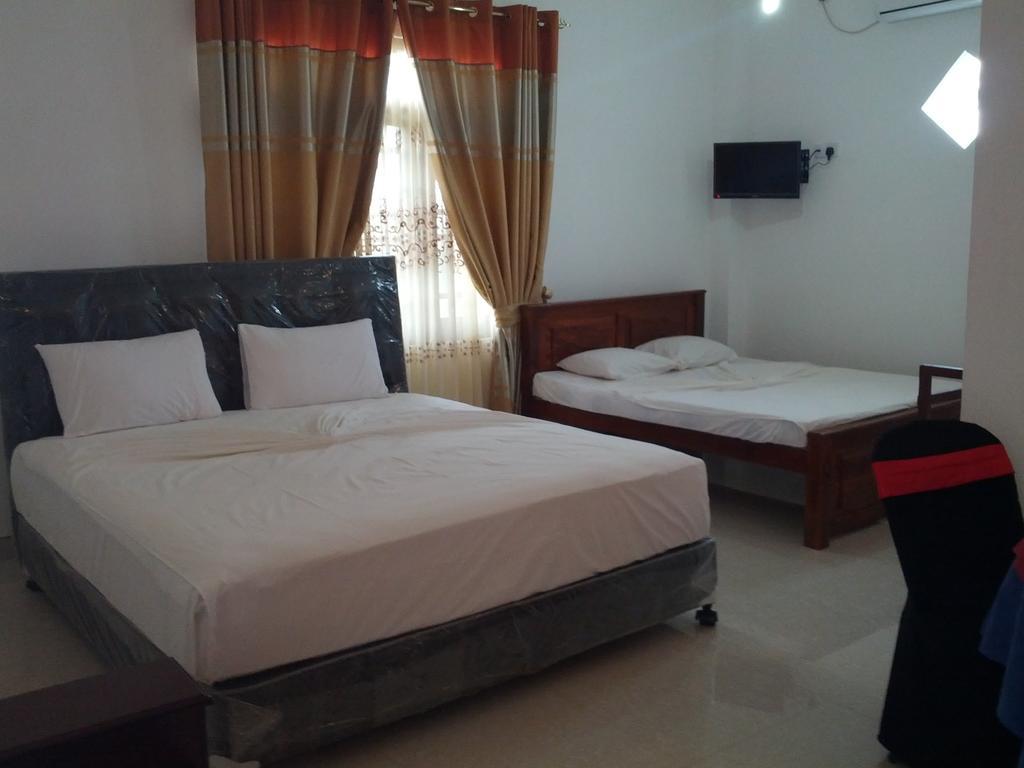 أنرادابورام Happy Leoni Hotel الغرفة الصورة