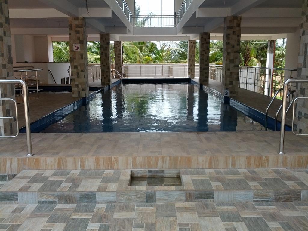 أنرادابورام Happy Leoni Hotel المظهر الخارجي الصورة